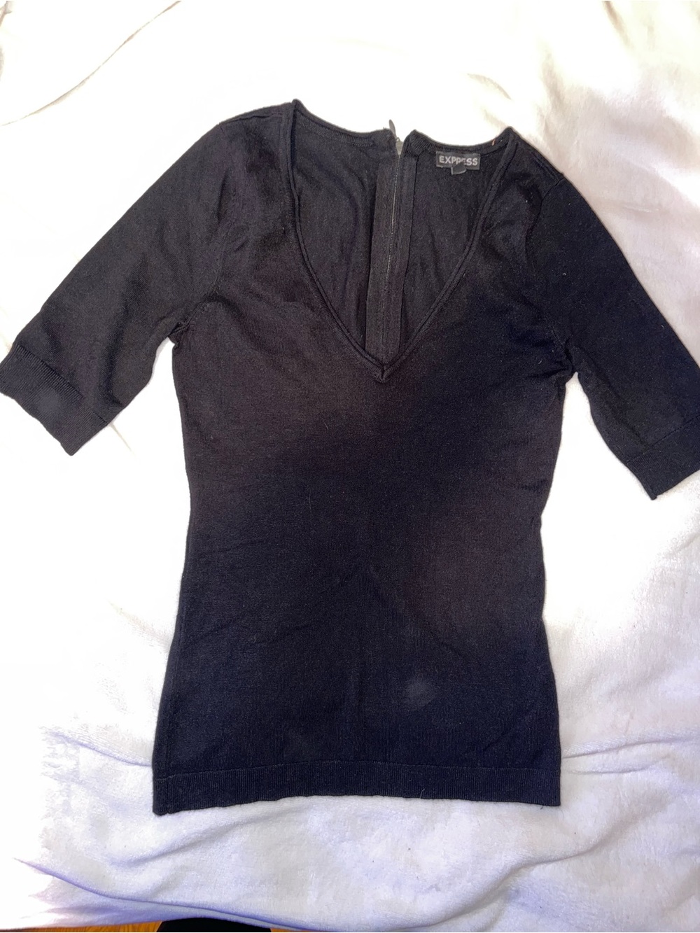 Express Black V-Neck Short Sleeve Slim Knit Top
